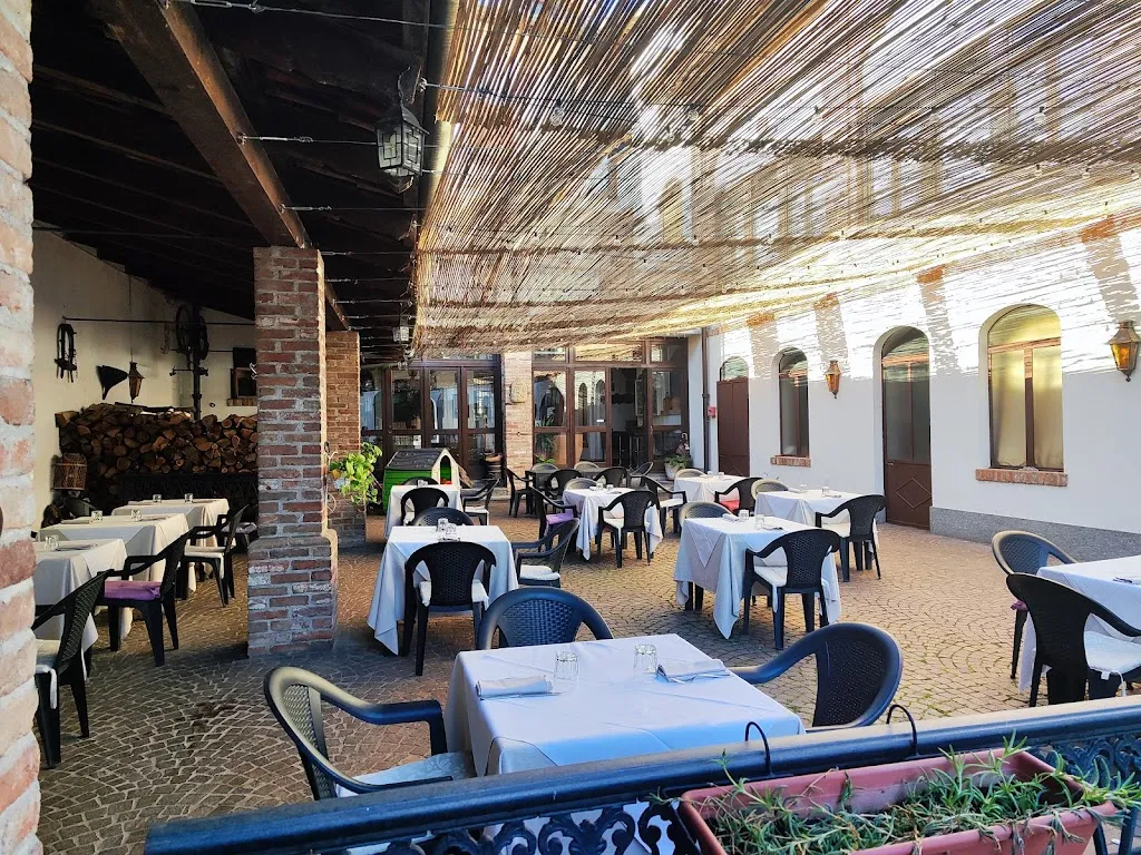 Franco D'Alba_Leon d'Oro - Ristorante Dogliani Hotel Bar_Dogliani_review