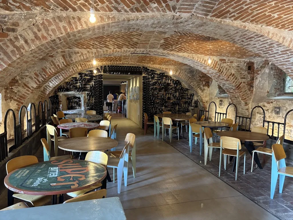 Baladin Open Garden Birreria_Dogliani_slider_image_1