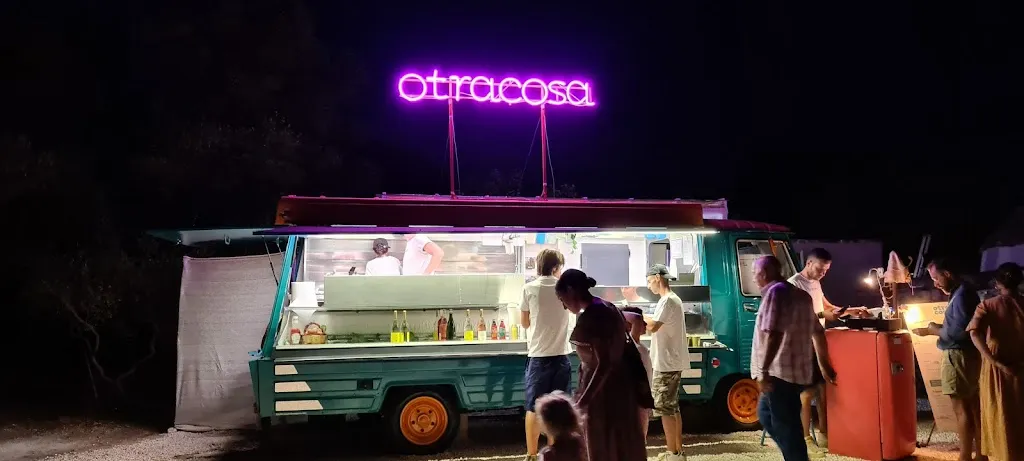 Mario Cavallo_Otracosa_Ceglie Messapica_review