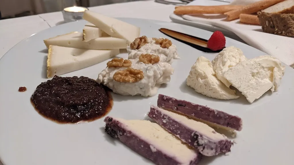 Joyful Journeys_Grotto Sant'Anna_Cursolo_review