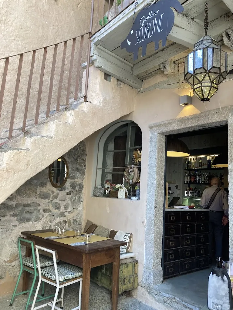 Scurone Bottega e Grottino restaurant in Cursolo