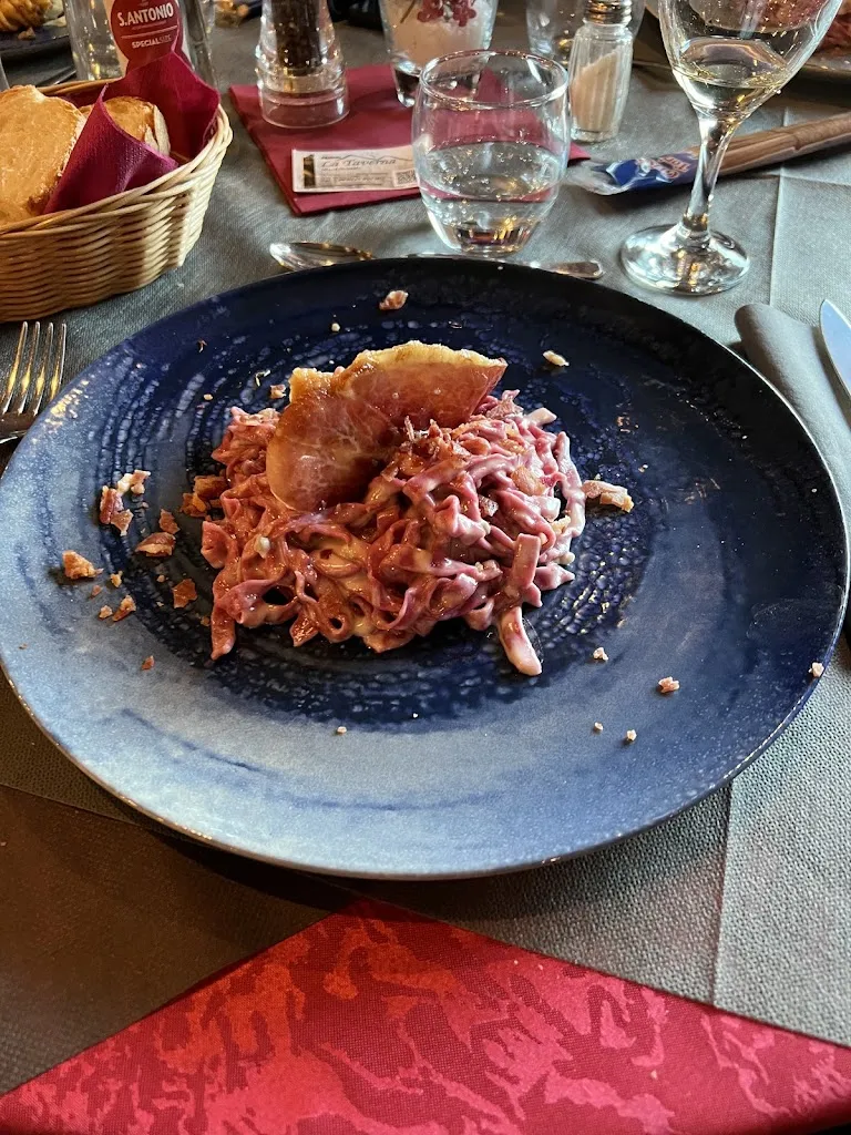 Michał Rabiński_La Taverna_Cursolo_review