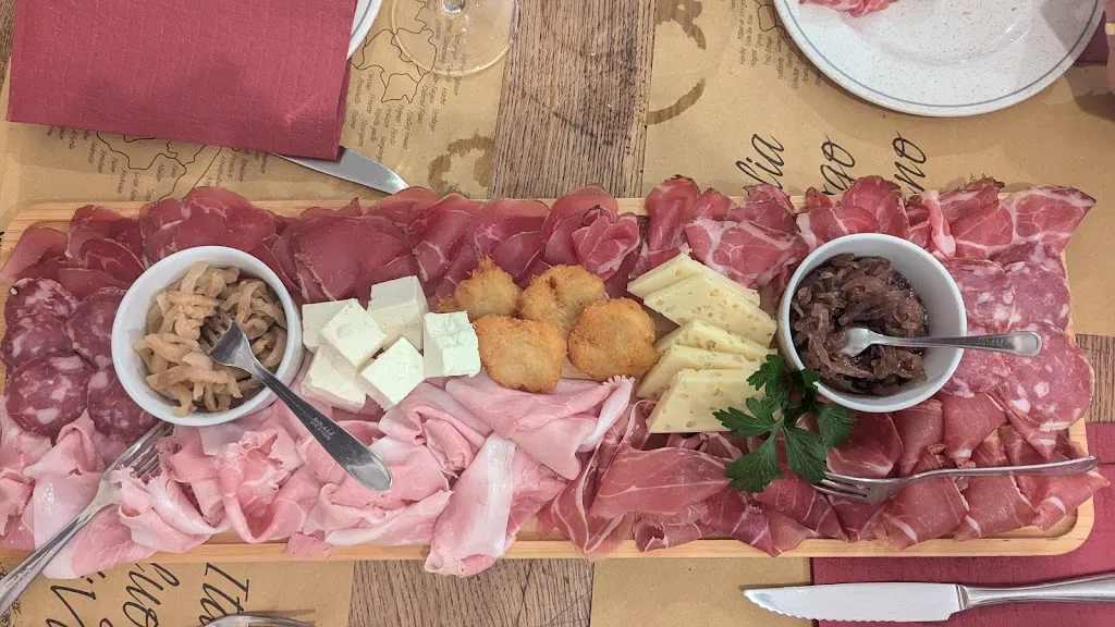 Trattoria Svizzera_Cursolo_slider_image_3