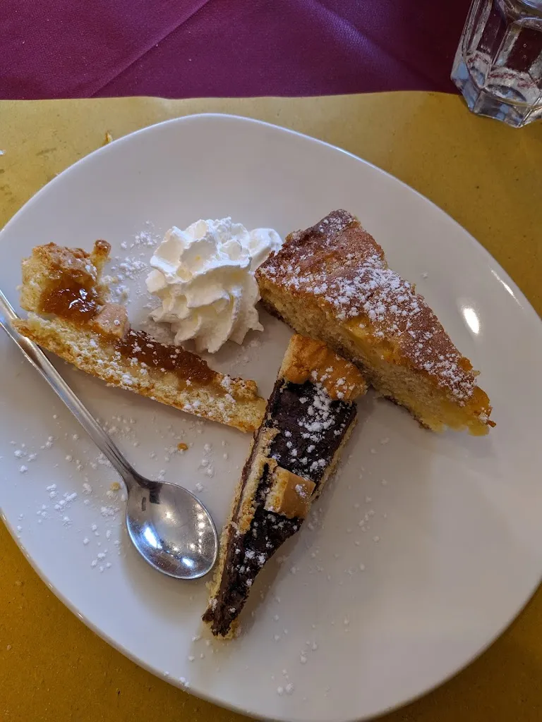 Axel Risto-Bar_Dronero_slider_image_3