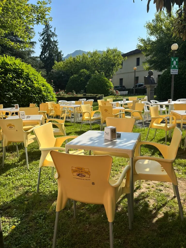 Jonathan's Pub_Dronero_slider_image_1