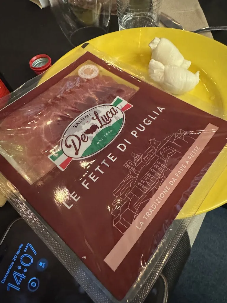 Sonia Aportone_Royal Oak Ristopub_Ceglie Messapica_reseña