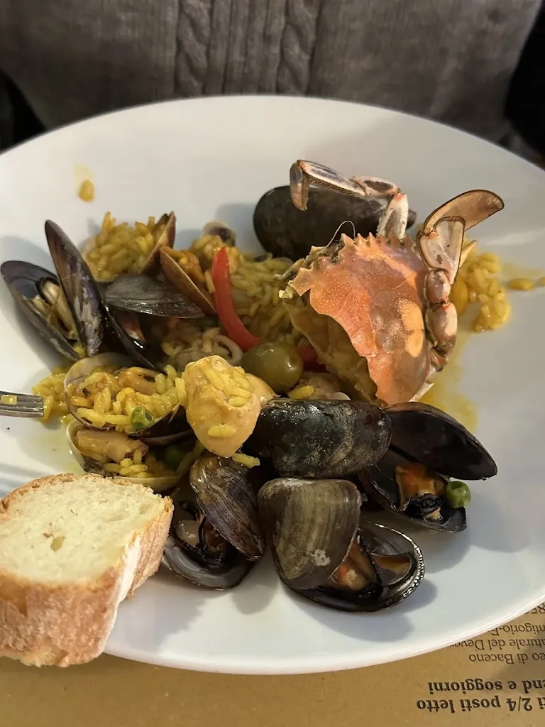 Stephanie Curry_Ristorante con camere La Meridiana_Domodossola_review
