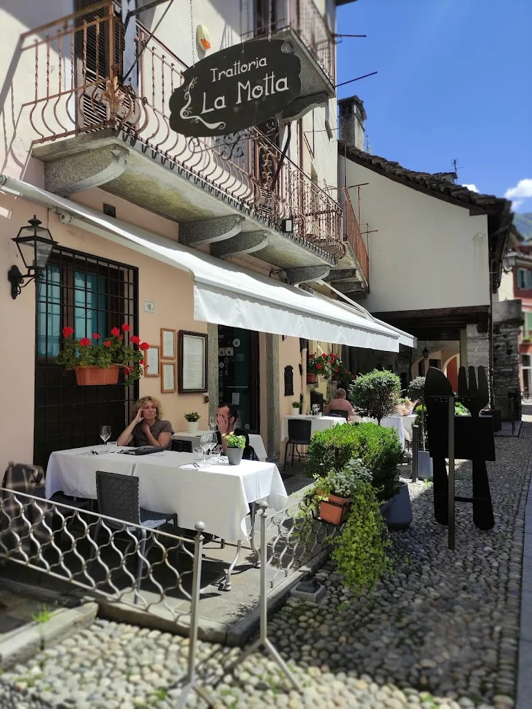 Trattoria La Motta restaurant in Domodossola