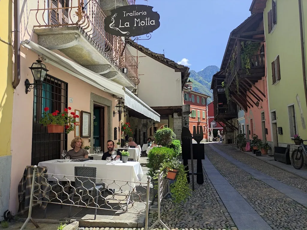 Trattoria La Motta_Domodossola_slider_image_3