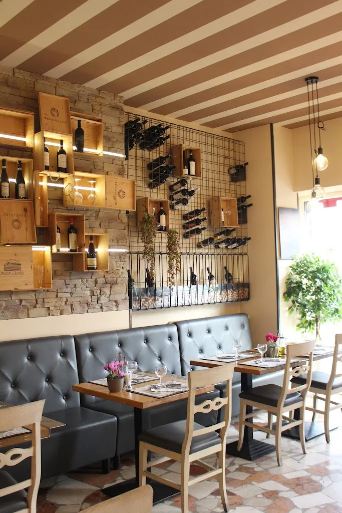 Ristorante Pizzeria 45 restaurant in Domodossola