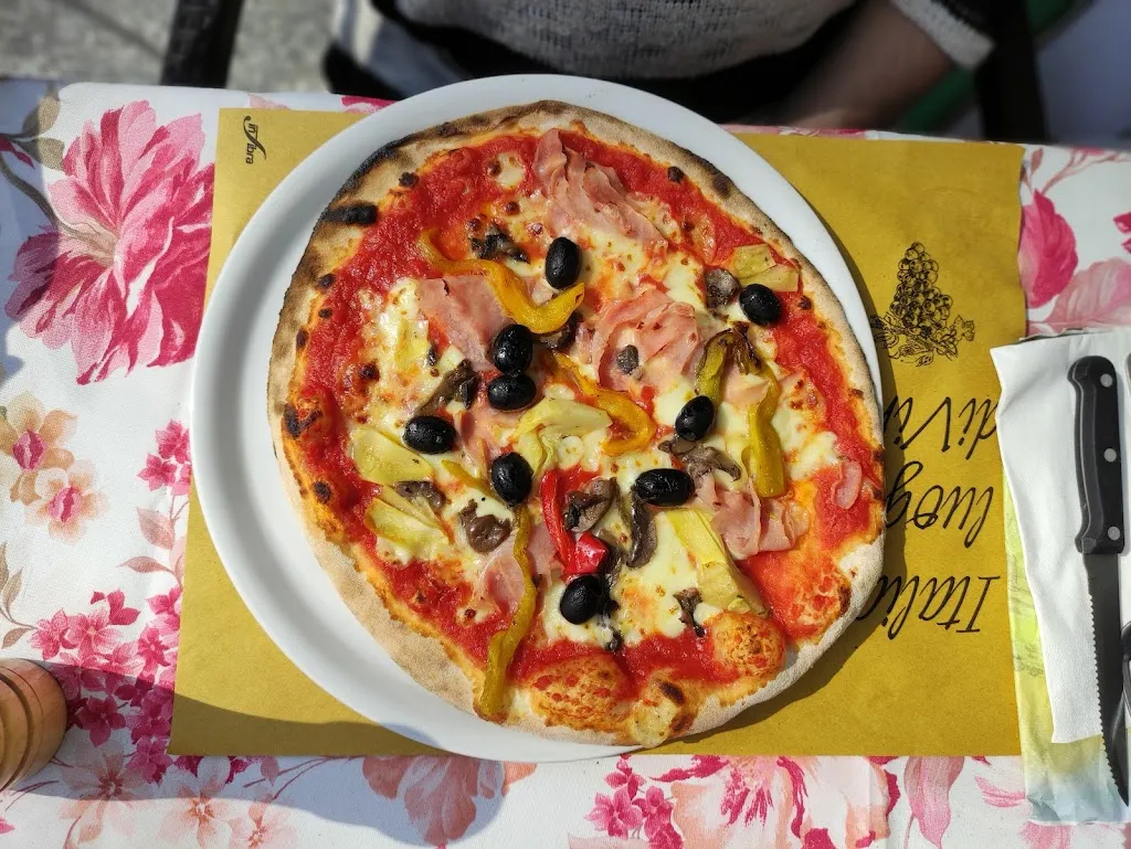 Menu_Hosteria La Fontana Ristorante Pizzeria_Domodossola_immagine_6