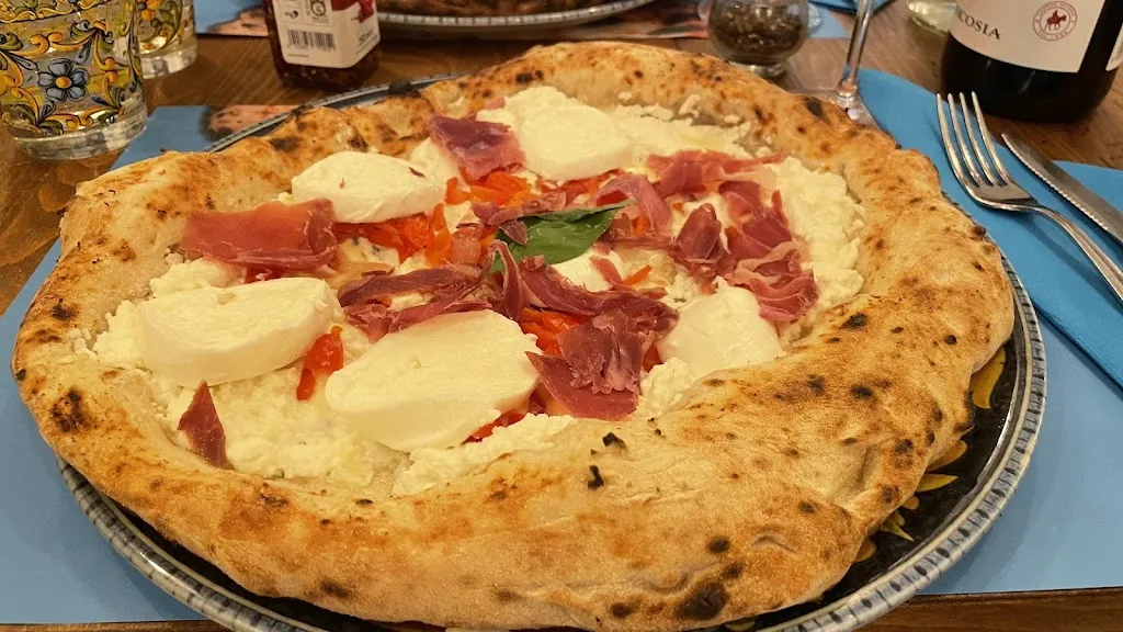 Sara Schmidt_Benvenuti al sud Domodossola_Domodossola_recensione