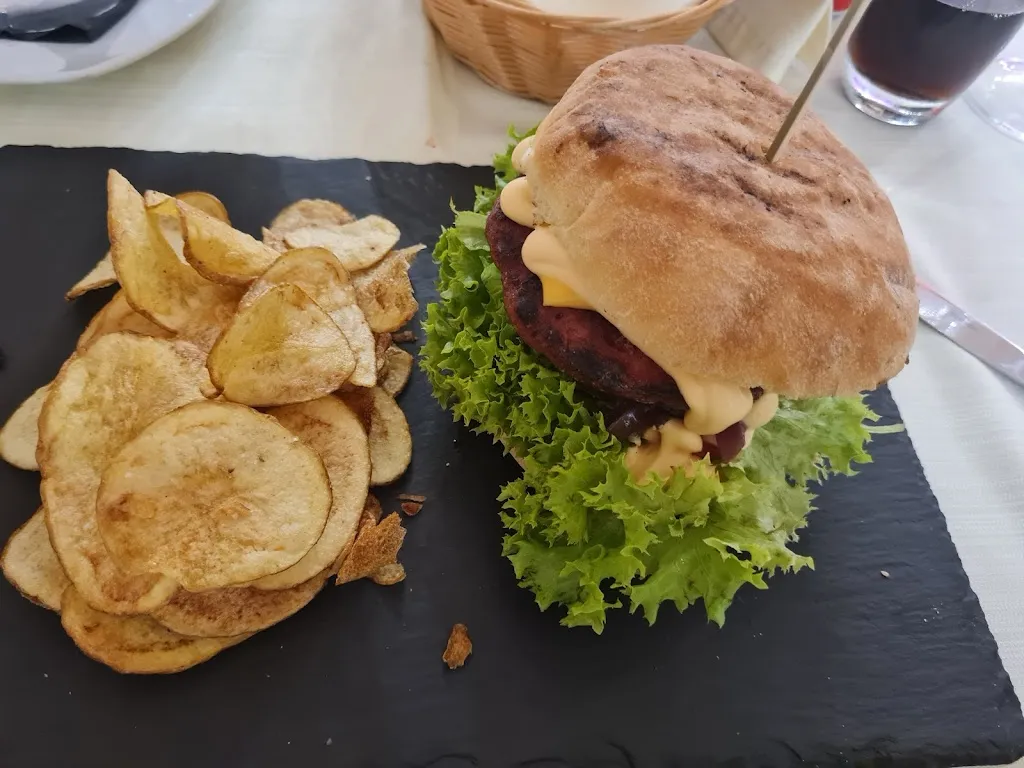 Aneta Malinowska_House Pizza&Grill - Ristorante - Sala Eventi_Copertino_review