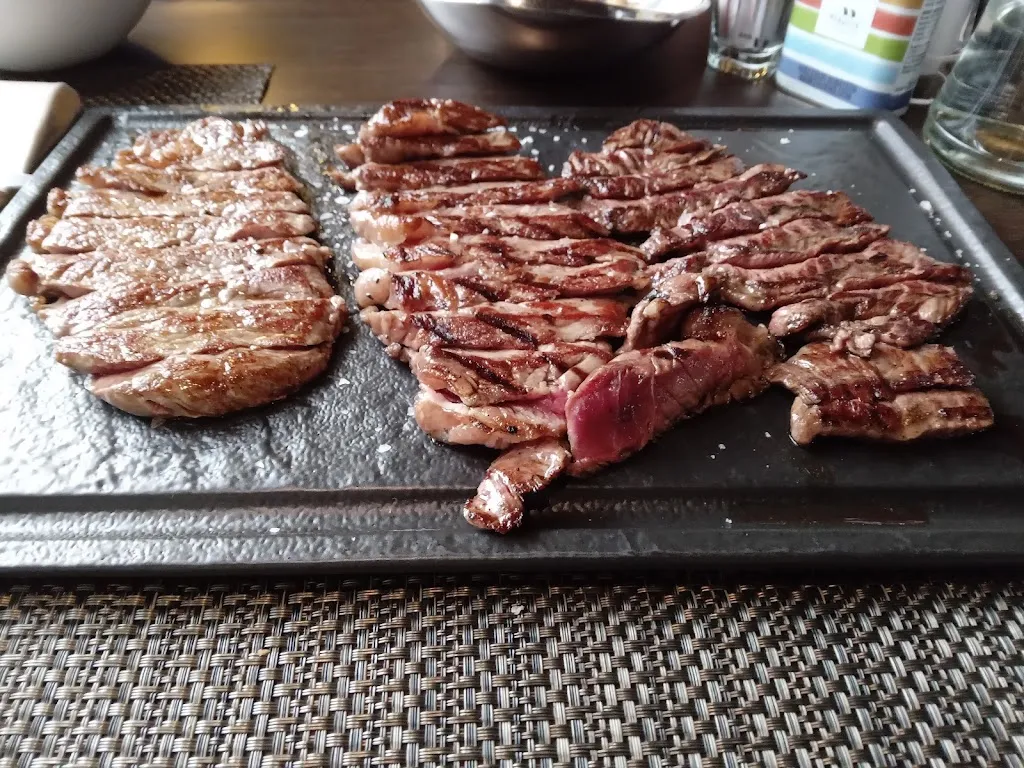 Menu_RED BEEF RESTAURANT_Dormelletto_image_6