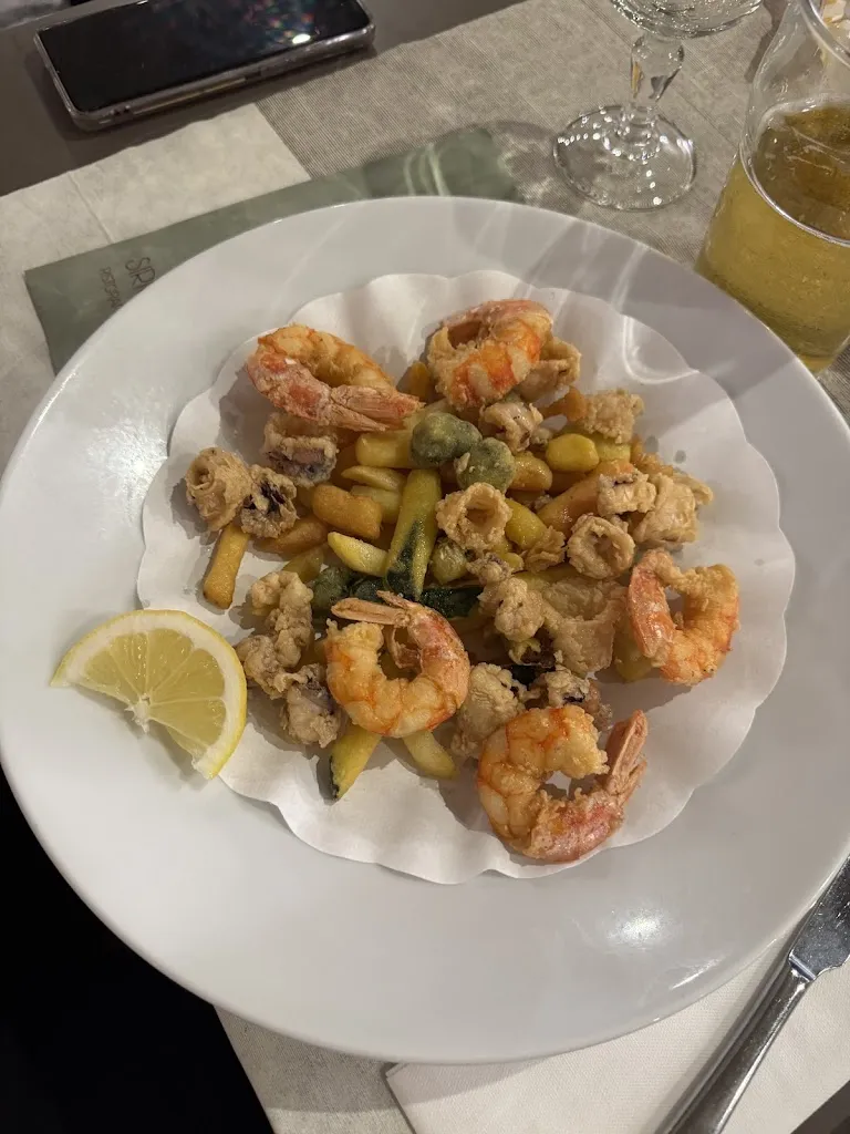 Ristorante La Rotta_Dormelletto_slider_image_3