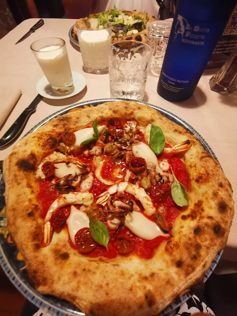 Acca Books_La Divina Pizzeria Gourmet_Dormelletto_review