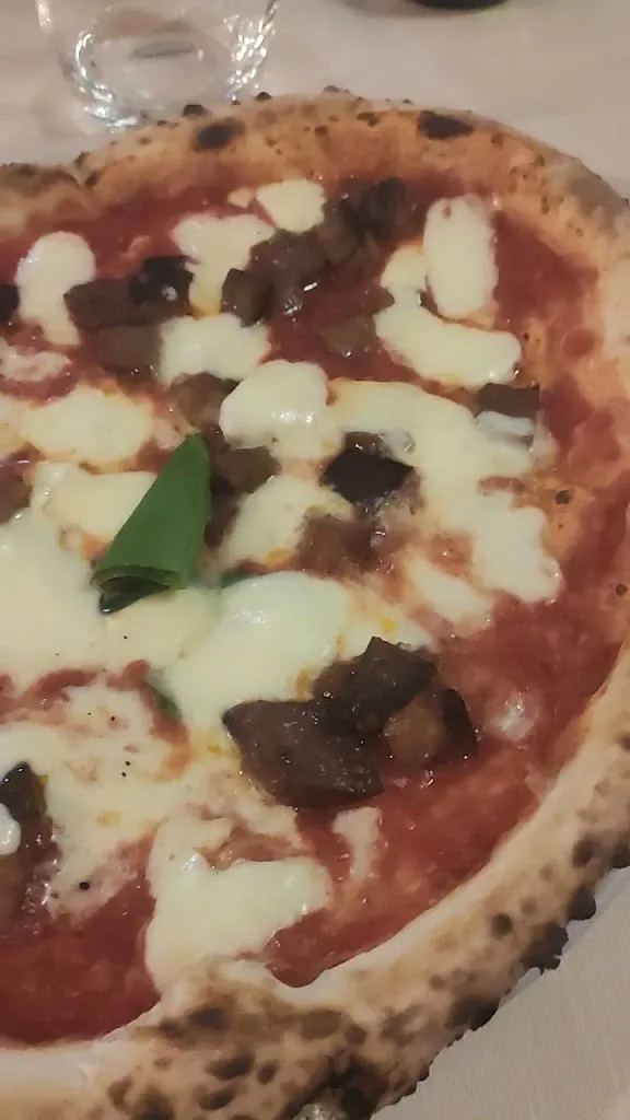 Pizzeria Vizio 5_Dormelletto_slider_image_2