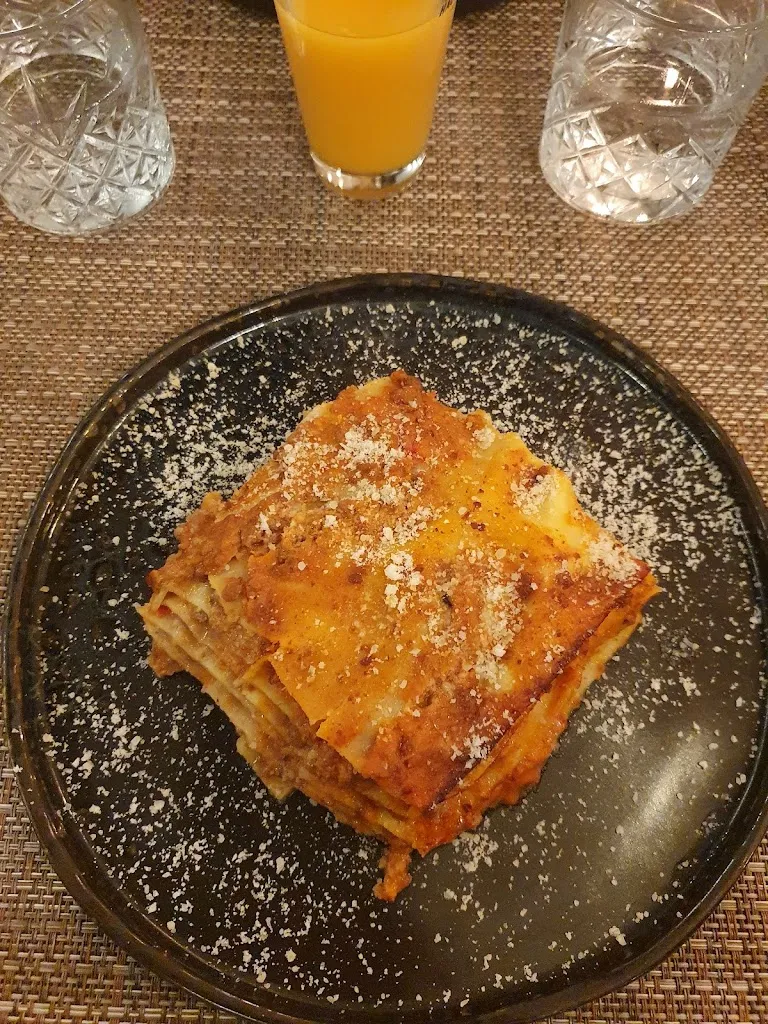 Joanna K_Eleven Restaurant Cafè_Dormelletto_review