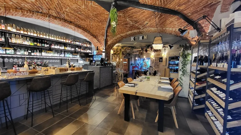 Rosso di Sera PIEMONTE restaurant in Dormelletto