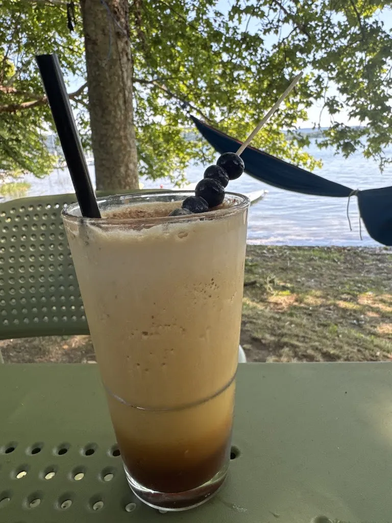 Samanta Pezzini_David lake il chiosco_Dormelletto_review