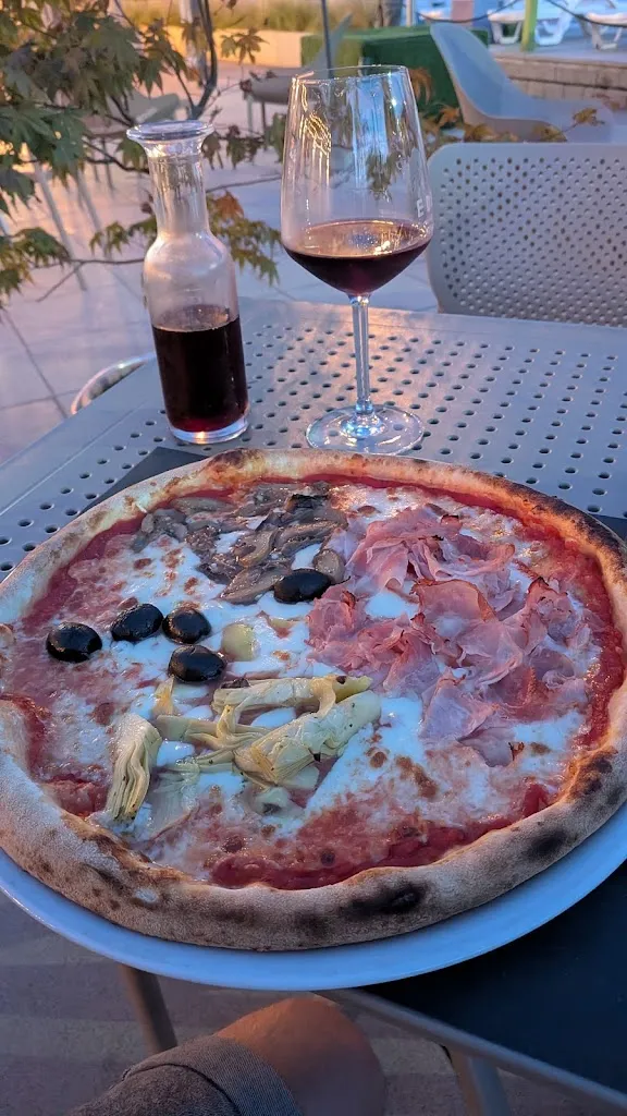 Eden Bar & Restaurant_Dormelletto_slider_image_2