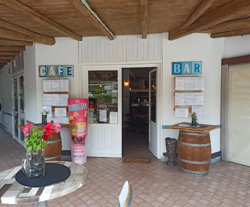 Eden Bar & Restaurant_Dormelletto_slider_image_3