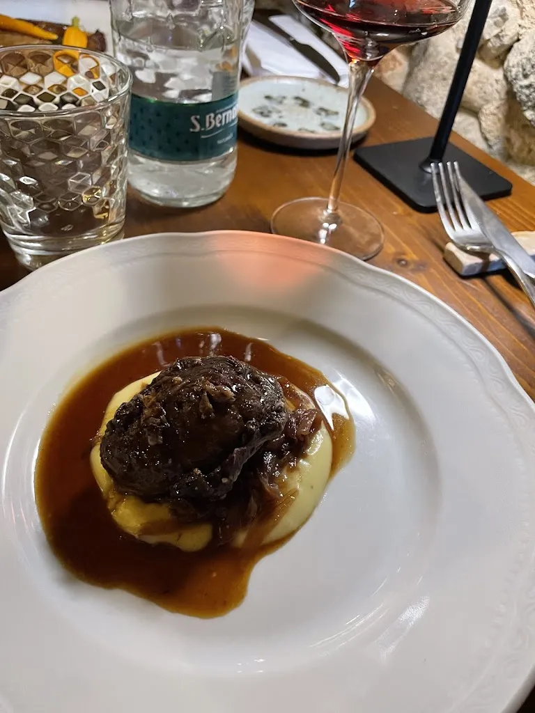 La Locanda Del Falco_Entracque_slider_image_2