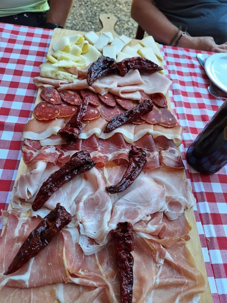 Andrea Barberis_Vineria Osteria l'aperikrusco_Fara Novarese_review