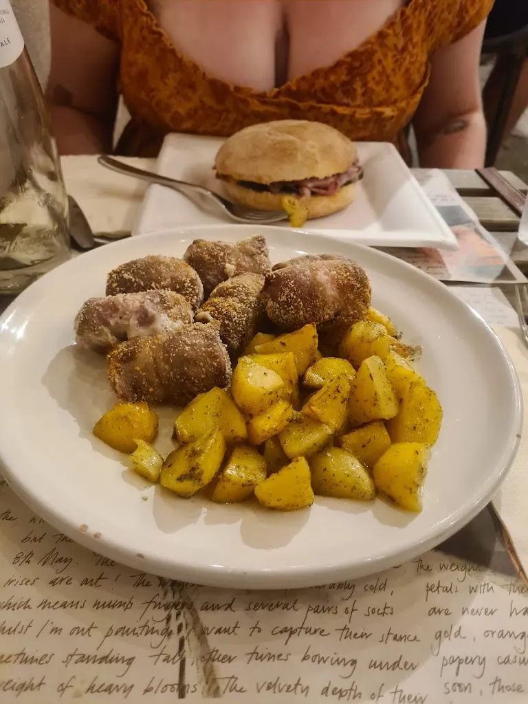 Noah James_I Granai - Wine Beer & More_Copertino_recensione