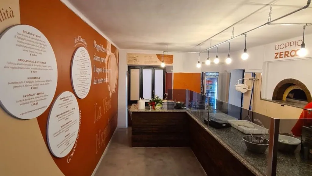 Pizzeria DoppioZero Druento restaurant in Druento