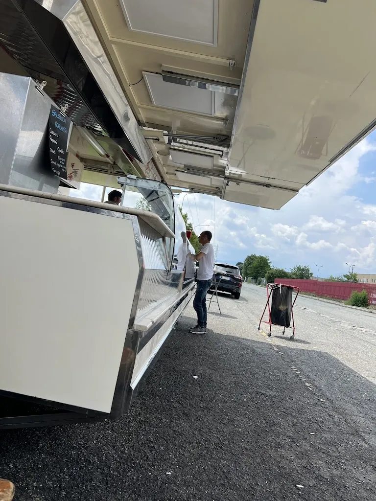 Wiktor Lipiecki_Stringi! Il Gusto Segna_Druento_review