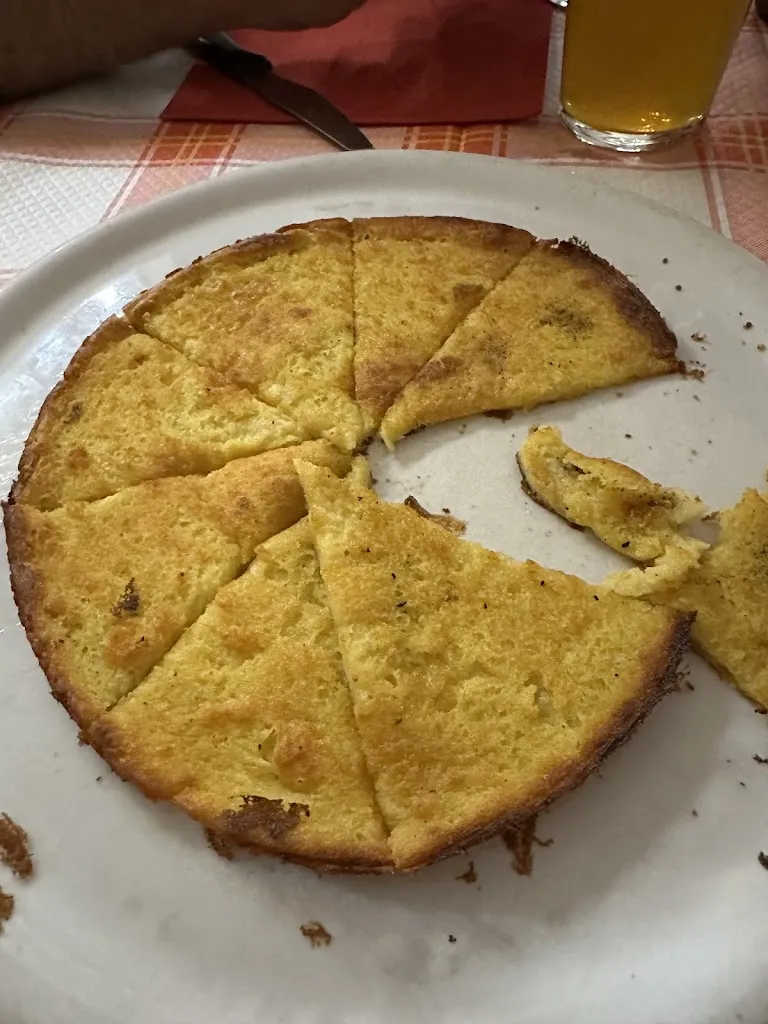 Thais Guimaraes_Le Antiche Mura_Fenestrelle_review