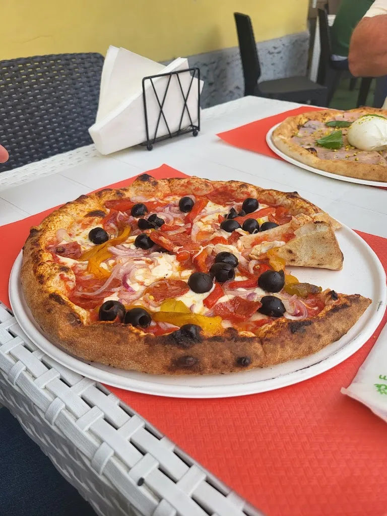 Pizzeria Caffé Antico_Fiorano Canavese_slider_image_3