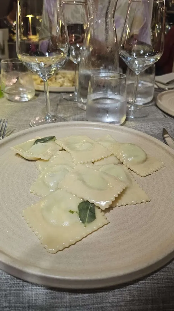 Pierre Tillier_LA BIONDA DI NONNA MARY_Fornaci_review