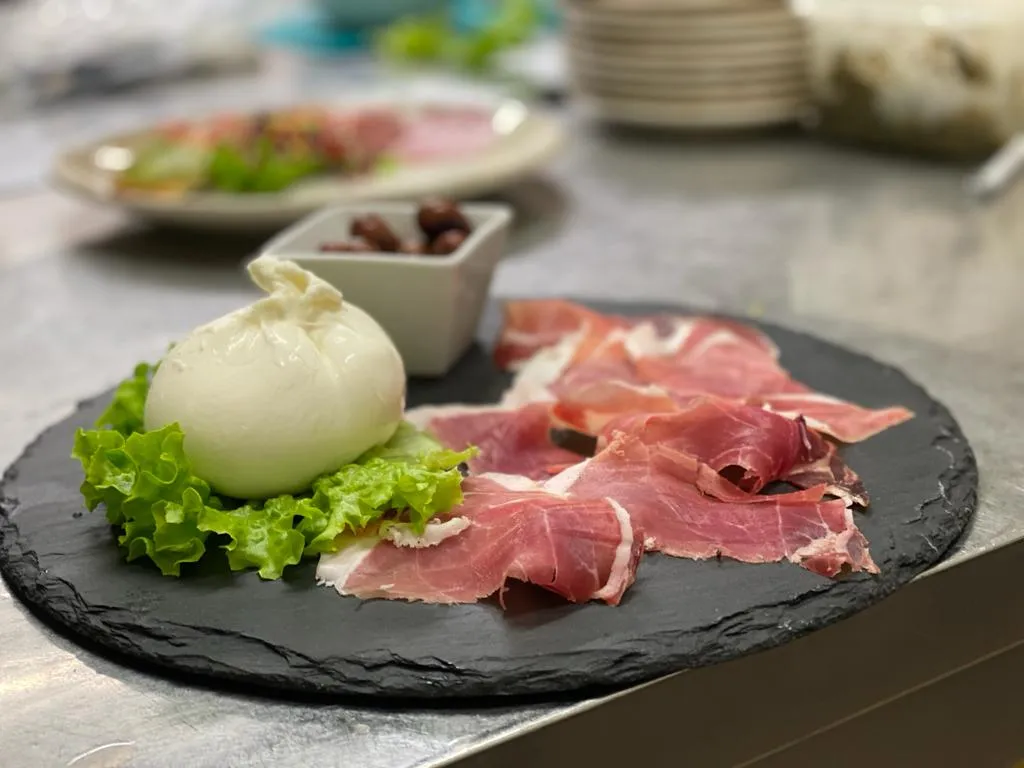 LA BIONDA DI NONNA MARY_Fornaci_slider_image_2