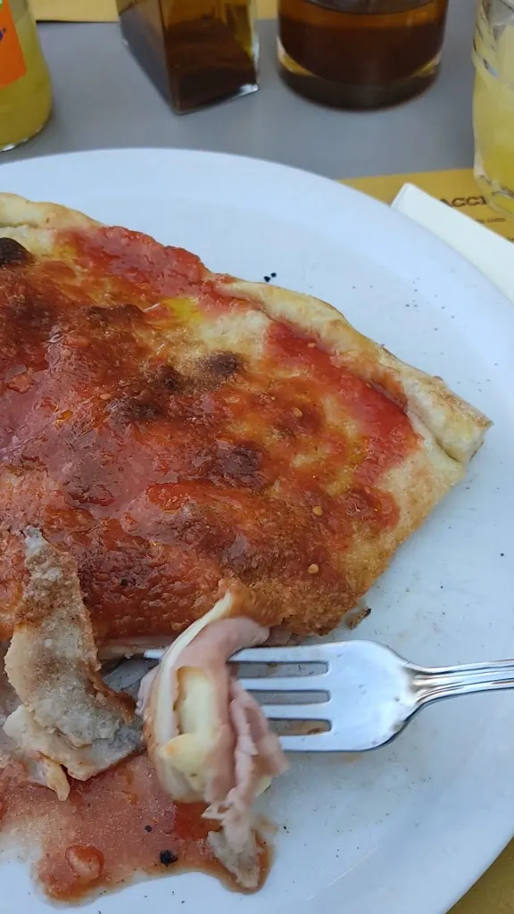 Pizzeria #TROVAPOSO_Fornaci_slider_image_2