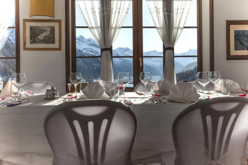 Bar Ristorante Cascata Del Toce restaurant in Formazza