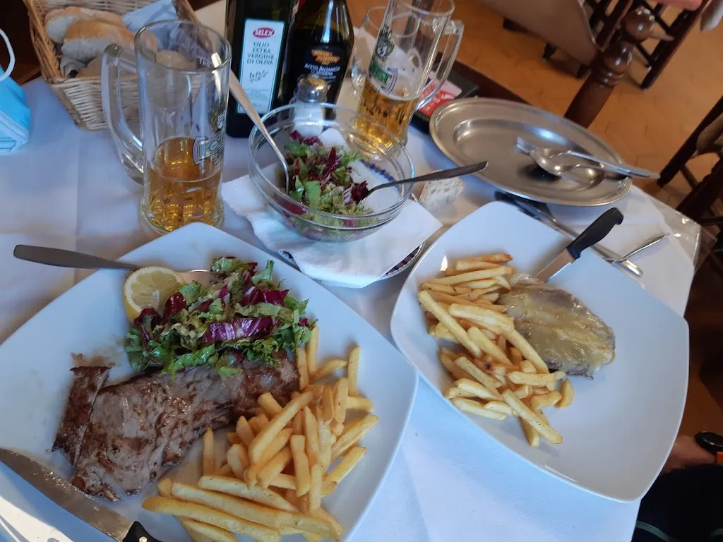 Sheri Berry_Albergo, Ristorante, Bar Rotenthal_Formazza_review