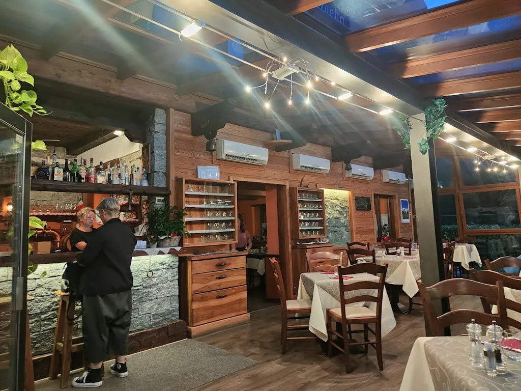 La Fruetta - Ristorante e Bar_Formazza_slider_image_1