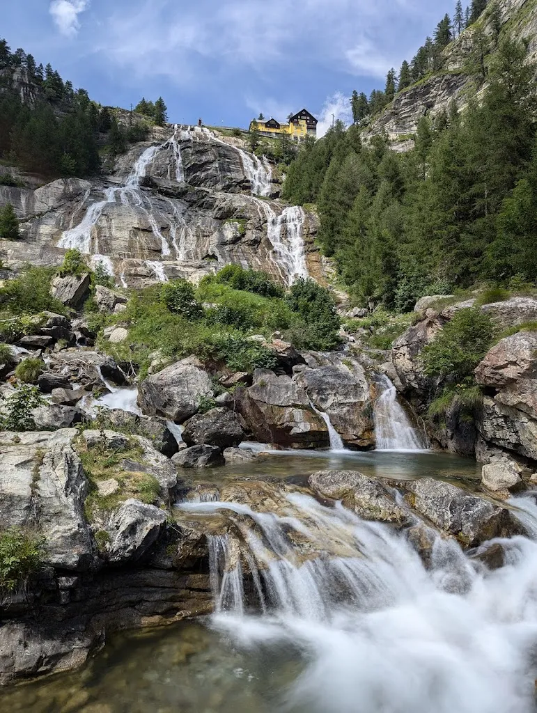 Jussi Palo_Cascata del Toce_Formazza_review