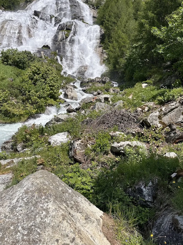 Josh Brown_Cascata del Toce_Formazza_review