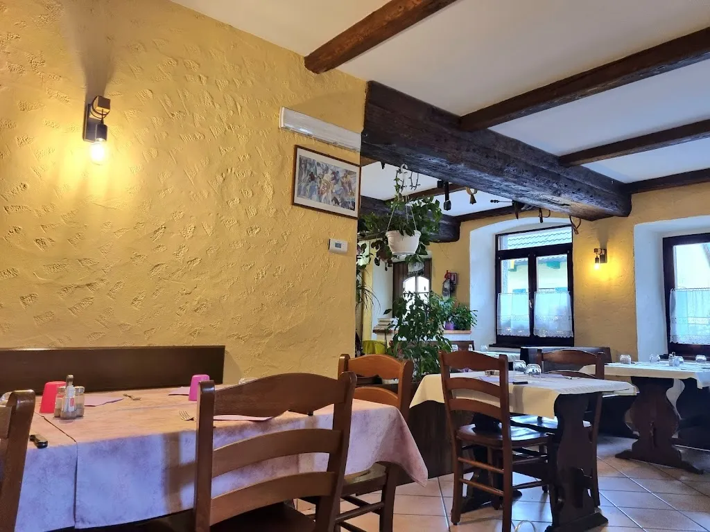 Elena Spadavecchia_Trattoria Cistella_Formazza_review