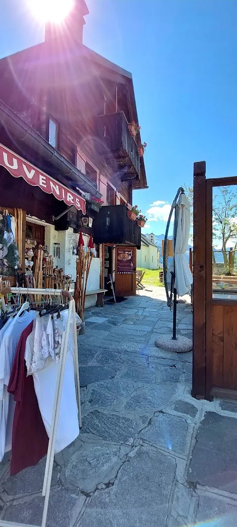Bar Souvenir di Rondoni Giovanna restaurant in Formazza