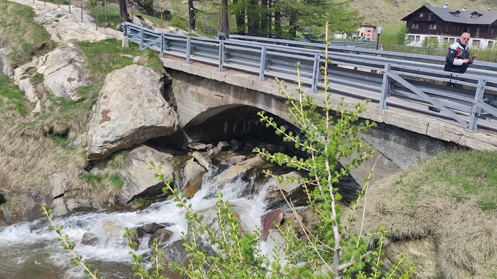 Bar Souvenir di Rondoni Giovanna_Formazza_slider_image_2