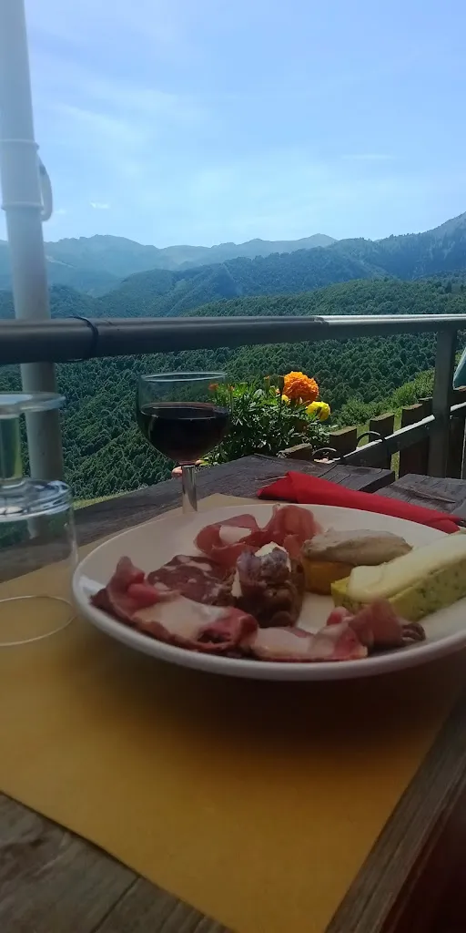 Gemma Dealexandris_Baita del Burrino_Frabosa Soprana_review