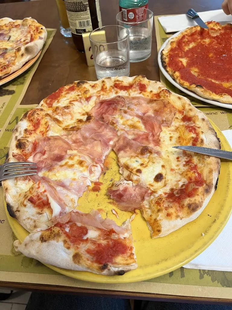 Pizzeria Garden Bar_Frabosa Sottana_slider_image_2