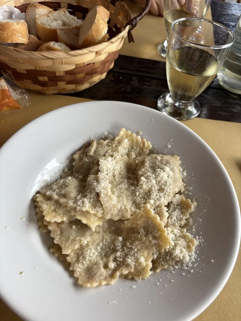 Valeria Bongiorni_Al Cämp at Frasinei_Frassinetto_review