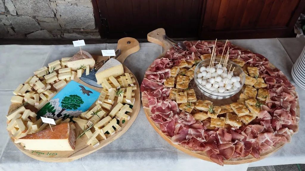 Al Cämp at Frasinei_Frassinetto_slider_image_2