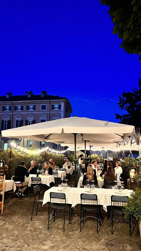 Ristorante Trattoria Serenella Le Tre Lasagne restaurant in Frassinello Monferrato