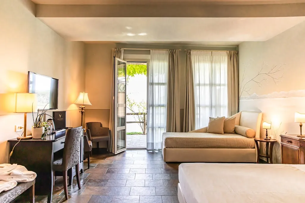 Le Ali del Frassino_Frassino_slider_image_3